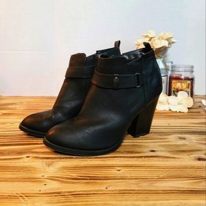 Last Chance! Black Booties sz. 10